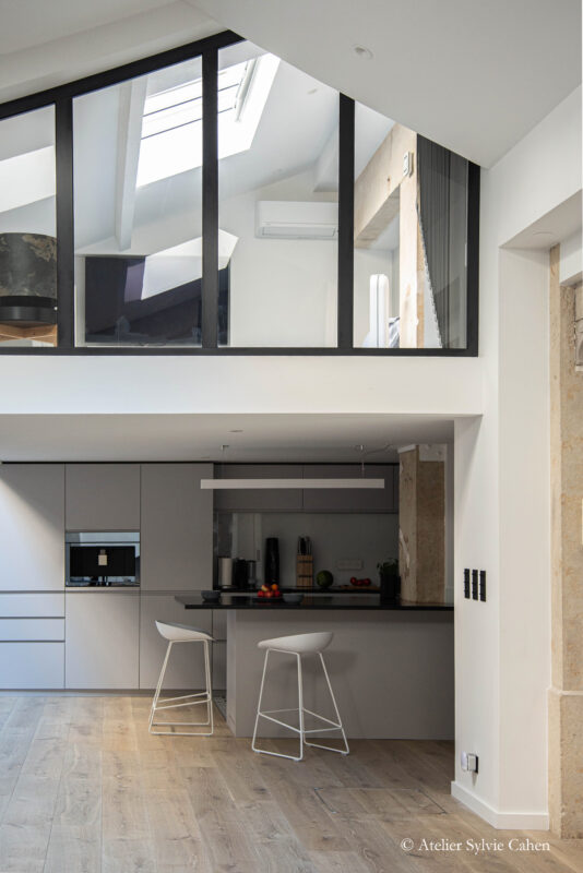 Loft Lyon – Chambre Mezzanine Verrière