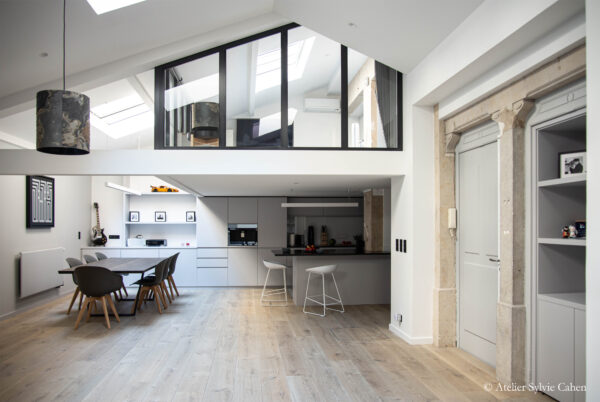 Loft Lyon – Chambre Mezzanine Verrière