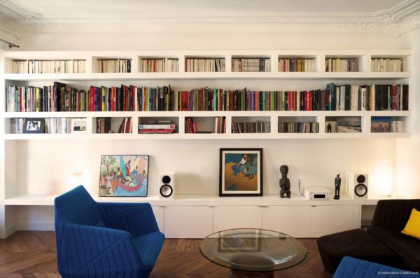 Duplex bleu et jaune Paris – Bibliothèque Longe le Mur